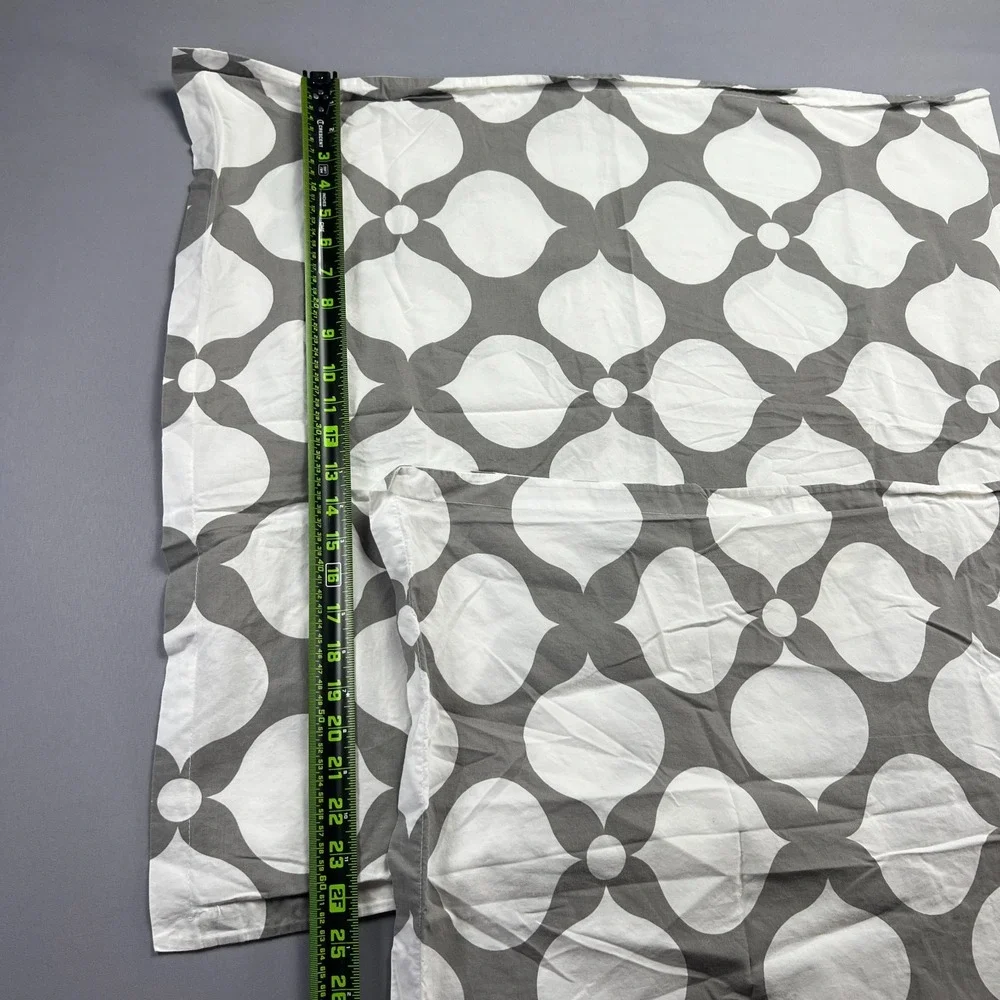 Set Of 2 Jonathan Adler Pillow Shams Gray White Geometric Print (king & Euro)
